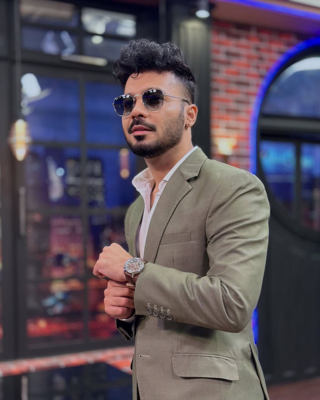 ایاز سمو ریئل ایج اور بات چیت کرتے ہیں مرد اداکاروں کو بوٹوکس مل رہا ہے