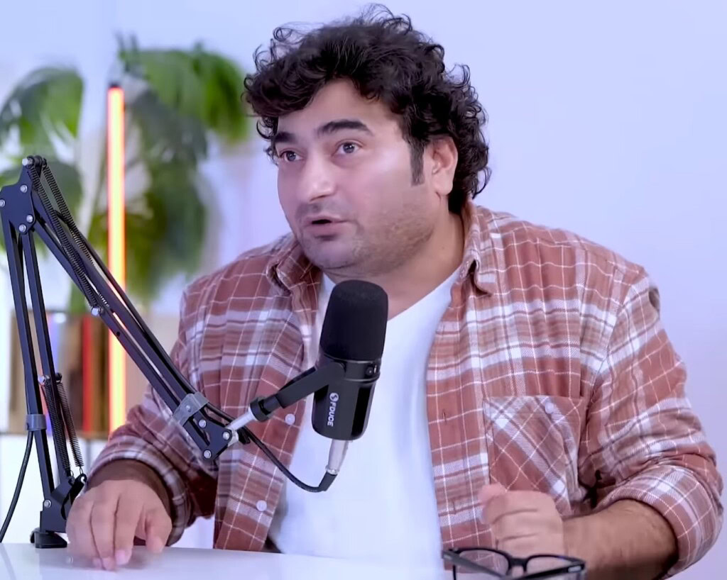 انڈو پاک جنگ کے دوران سانوال یار پیا پر ڈینش نواز انڈو پاک جنگ کے دوران سانوال یار پیا پر ڈینش نواز