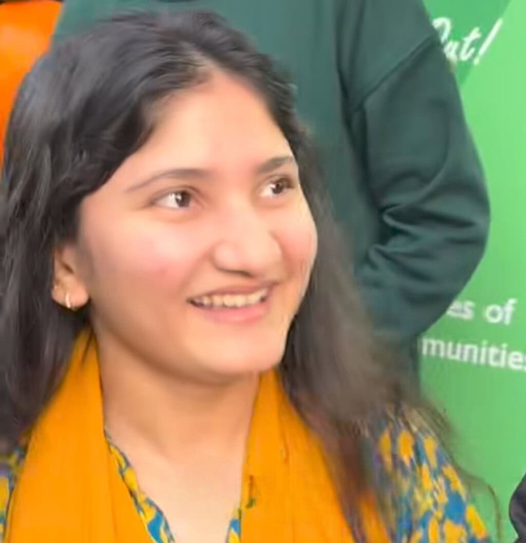 شاہد آفریدی کی مداح کی تعریف اور اس کا رد عمل وائرل ہوجاتا ہے