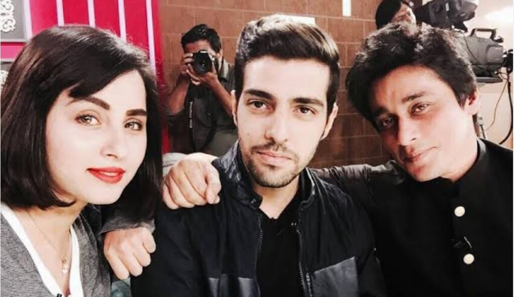 فرقان قریشی ریڈ کارپٹ میں توہین آمیز سلوک کو یاد کرتے ہیں