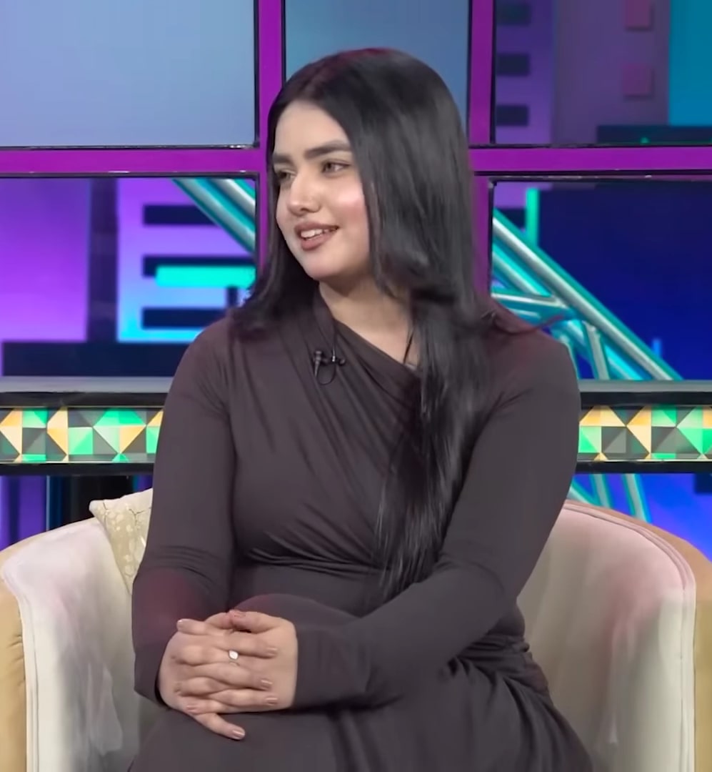 انفلوینسر ہائرا ارمان نے حیرت انگیز ماہانہ آمدنی کا انکشاف کیا