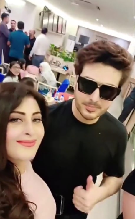 کیا فلم اسٹار لیلیٰ تاریخ احسن خان کیا فلم اسٹار لیلیٰ تاریخ احسن خان