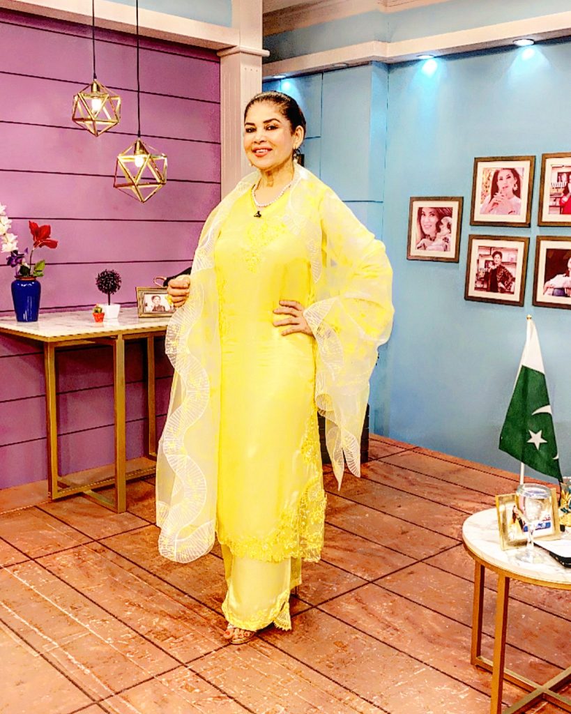 میشی خان نے پاکستانی ڈراموں میں فحاشی کا مطالبہ کیا