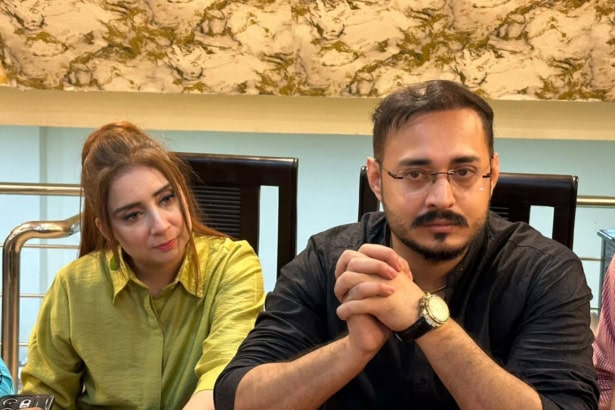 ڈاکٹر نبیہا علی خان شوہر کی غلط انگریزی ٹرولڈ