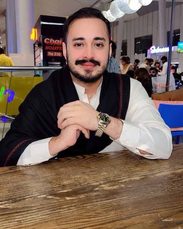 جو ڈاکٹر نبیہا علی خان کا شوہر ہے