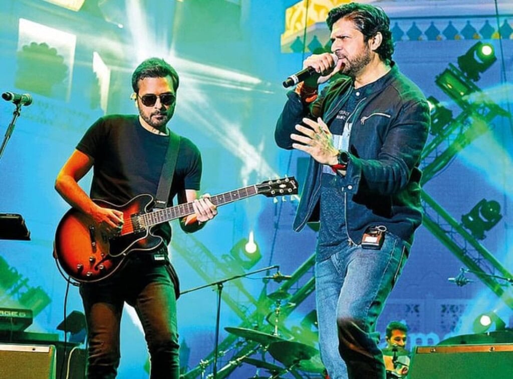 فیصل کاپڈیا کا ڈمپل کپیڈیا کے ساتھ تعلقات