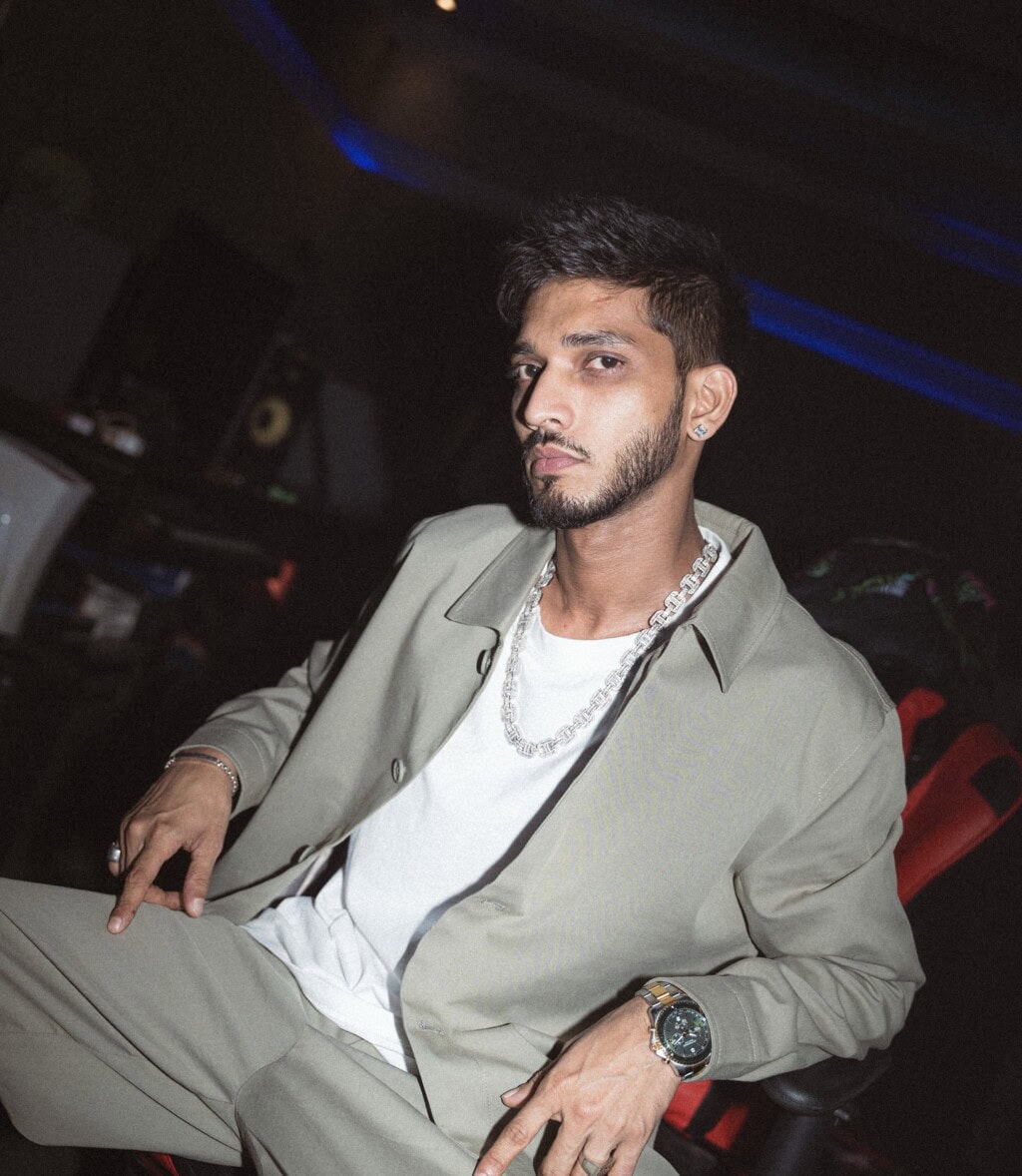 تازہ انٹرویو میں تالھا انجم نے انڈان کے جھنڈے کے تنازعہ کو مخاطب کیا