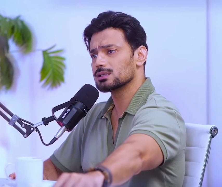 زاہد احمد نے شیطان کے سوشل میڈیا کو کام قرار دیا ہے