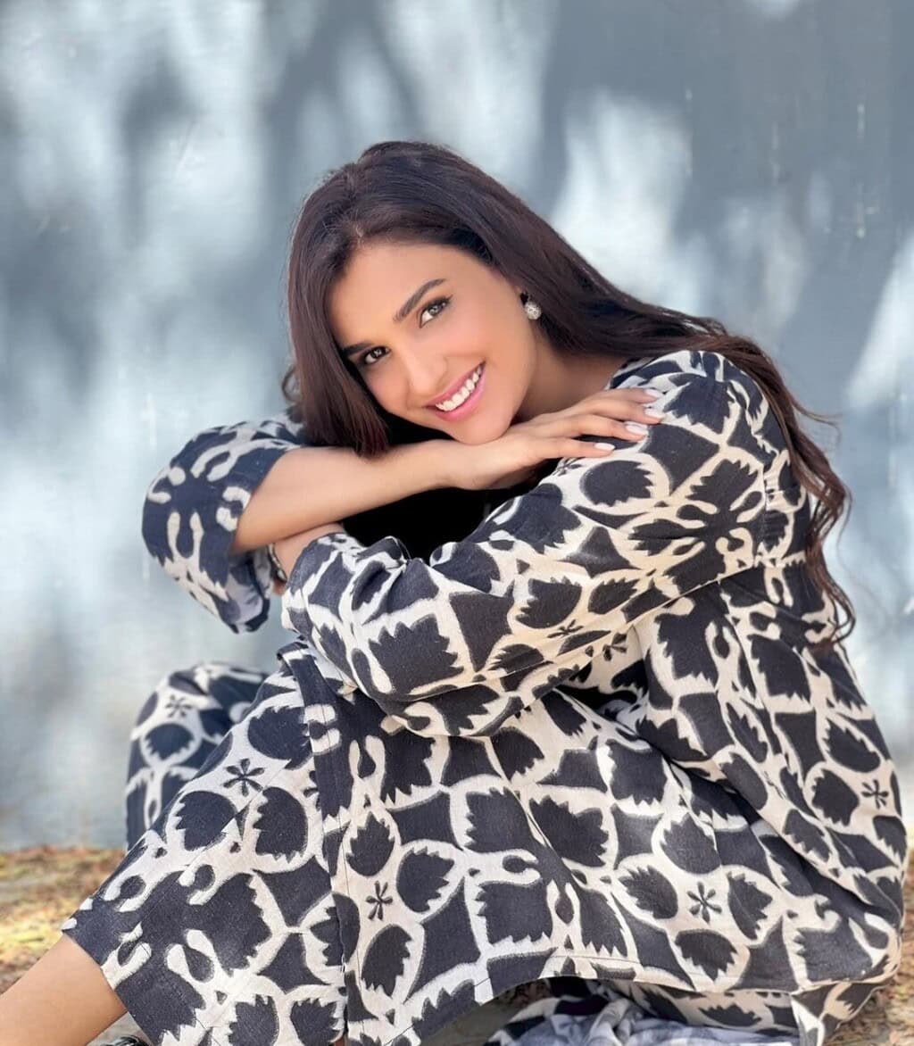 AIK AUR Pakezah کاسٹ ، شیڈول اور اوقات AIK AUR Pakezah کاسٹ ، شیڈول اور اوقات