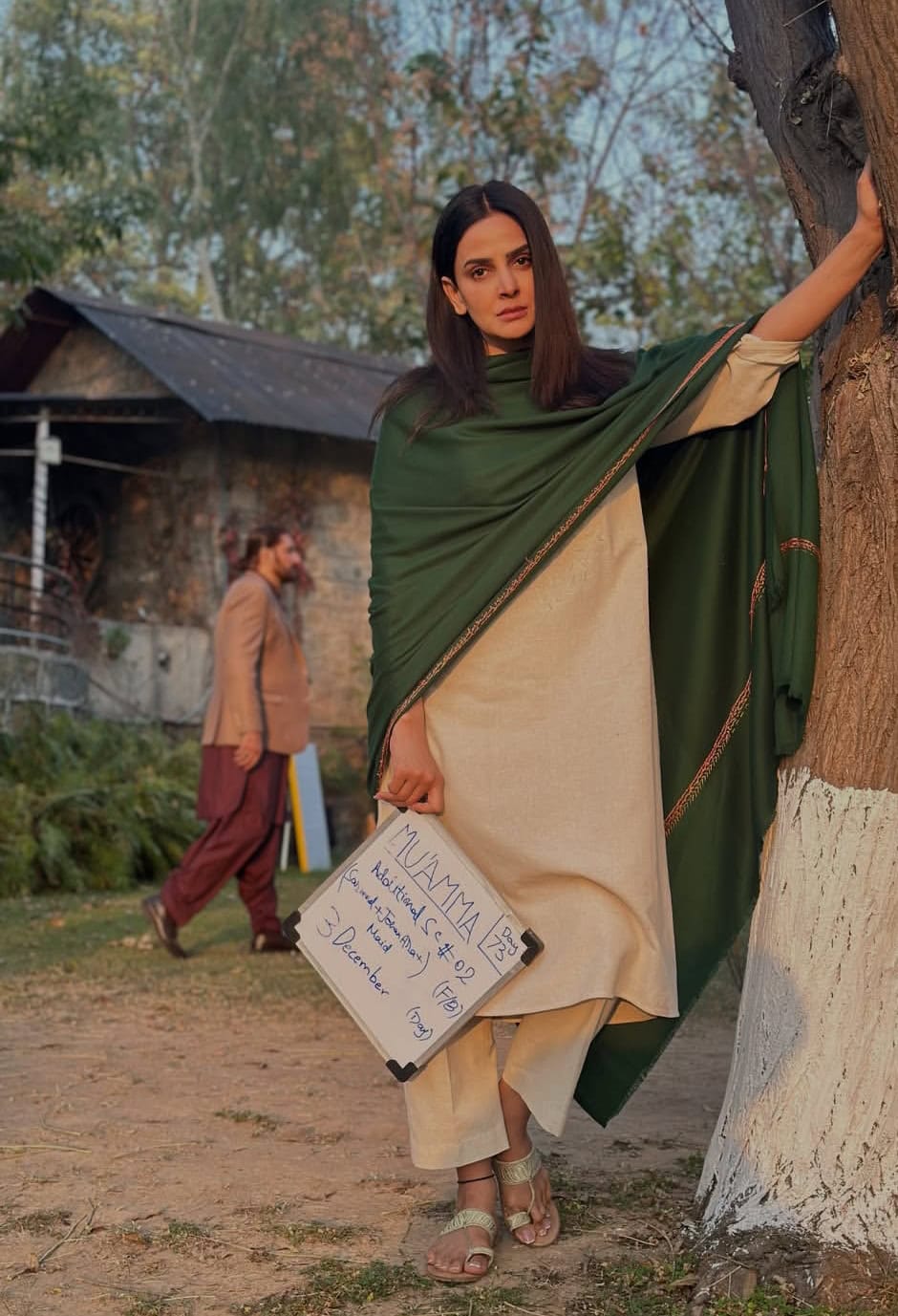 ماما کاسٹ ، شیڈول اور اوقات