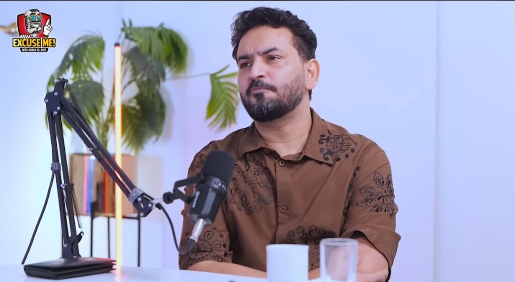 فیروز خان اور ٹچ بٹن کاسٹ کے ساتھ قاسم علی مورڈ کی شکایات فیروز خان اور ٹچ بٹن کاسٹ کے ساتھ قاسم علی مورڈ کی شکایات