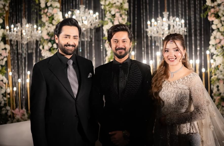 رابیکا خان اور حسین ٹیرین سلامی کی تفصیلات رابیکا خان اور حسین ٹیرین سلامی کی تفصیلات