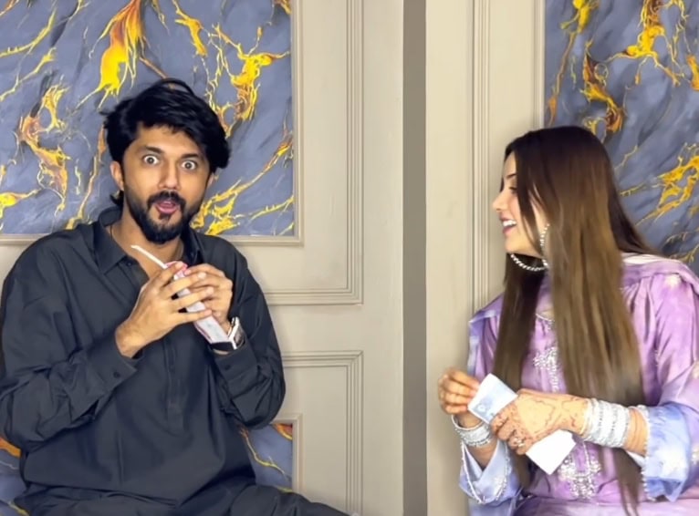 رابیکا خان اور حسین ٹیرین سلامی کی تفصیلات رابیکا خان اور حسین ٹیرین سلامی کی تفصیلات