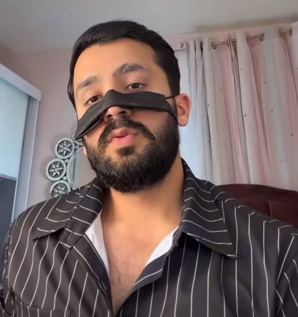 کیا بگ برادر رجب بٹ کی مدد کرے گا رجب بٹ کے بزرگ پرستار ٹِکٹوک لائیو پر بیہوش ہیں