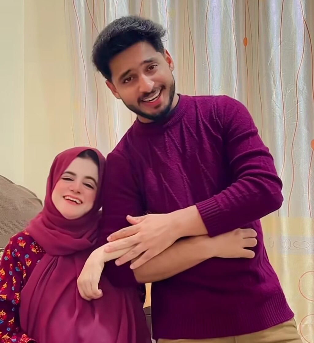 پیری مریم کے والد پہلی بار میڈیا سے بات کرتے ہیں