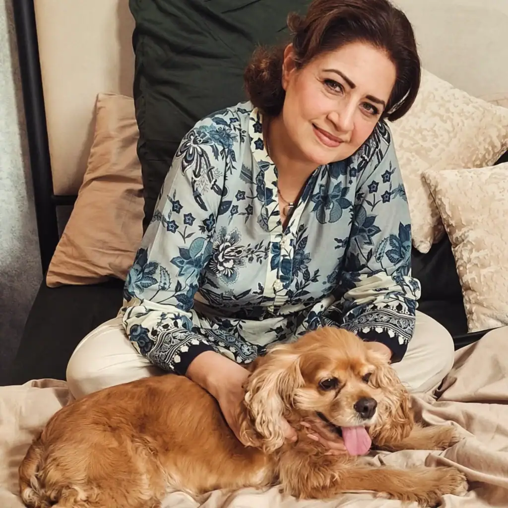 نیلی کوٹھی - کاسٹ ، شیڈول اور اوقات نیلی کوتھی - کاسٹ ، شیڈول اور اوقات