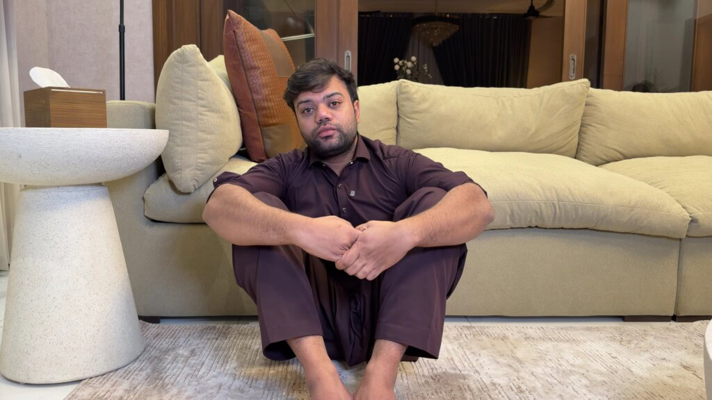 راجاب بٹ نے ڈکی بھائی کے تمام بلاگ کو بتائیں راجاب بٹ نے ڈکی بھائی کے تمام بلاگ کو بتائیں