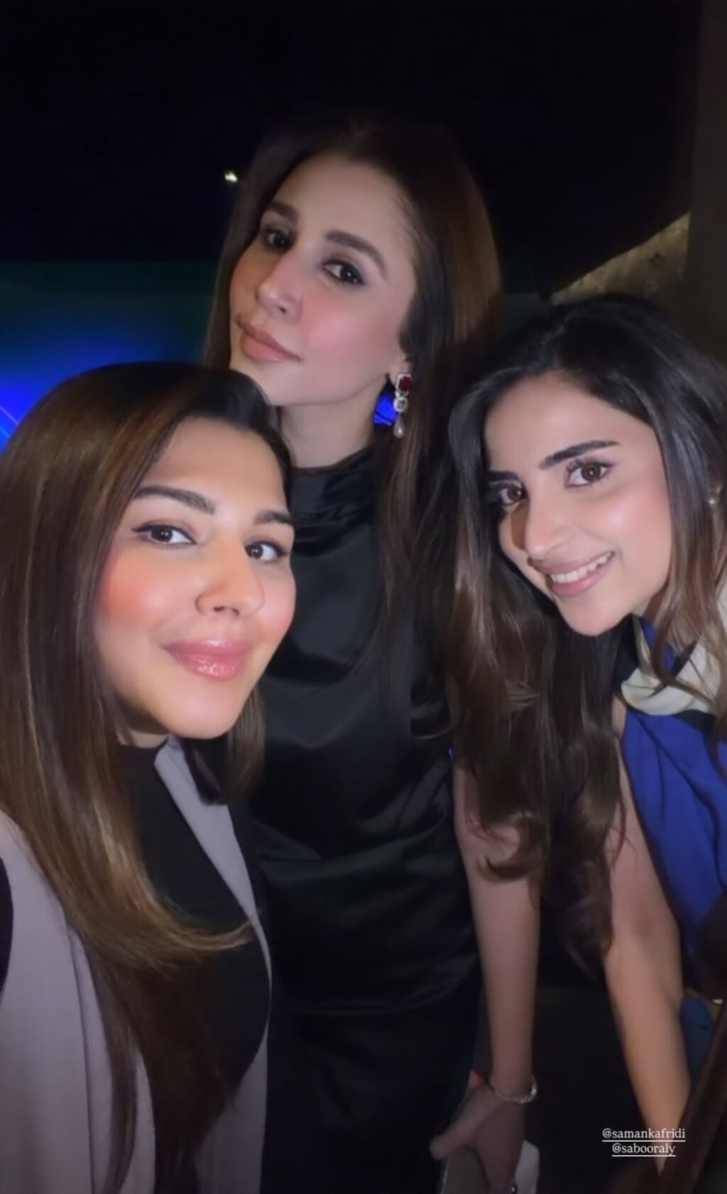 دوست ایمن خان اور مائنل خان کی سالگرہ کے موقع پر مناتے ہیں