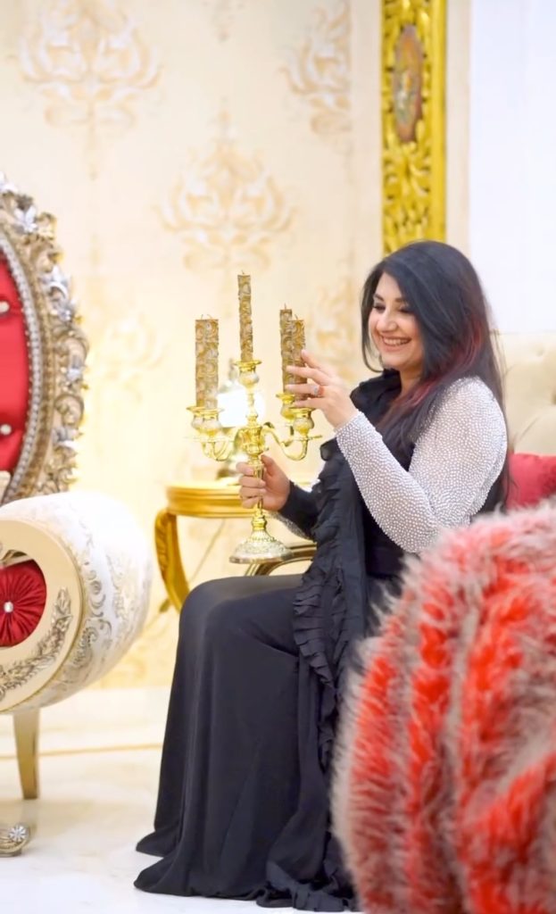 جاوریا سعود نے مداحوں کے ساتھ سالگرہ کی ویڈیو شیئر کی