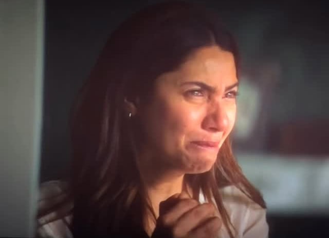 مہیرا خان نے نیلوفر رونے والے کلپ سے خطاب کیا