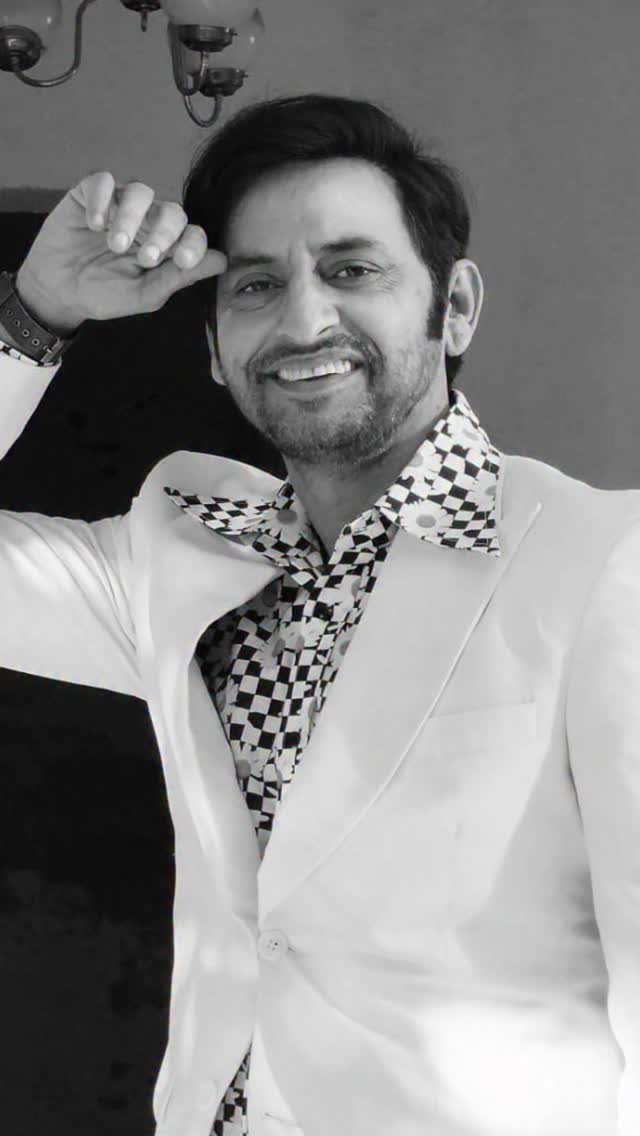 نیلی کوٹھی - کاسٹ ، شیڈول اور اوقات نیلی کوتھی - کاسٹ ، شیڈول اور اوقات