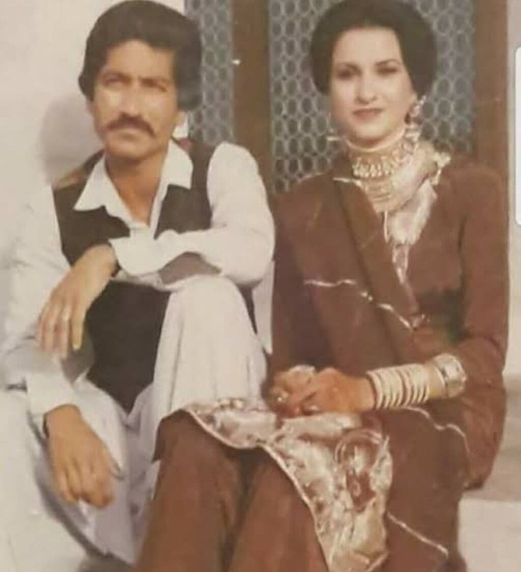 صبا فیصل نے دفتر میں شوہر کی محبت کے بارے میں کھل کر بات کی۔