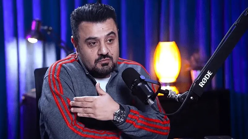 احمد علی بٹ ٹک ٹاکرز کو کنجر کہتے ہیں۔
