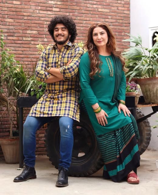 سید نور نے چوریاں 2 کے لیے حیران کن کاسٹ کا انکشاف کیا۔