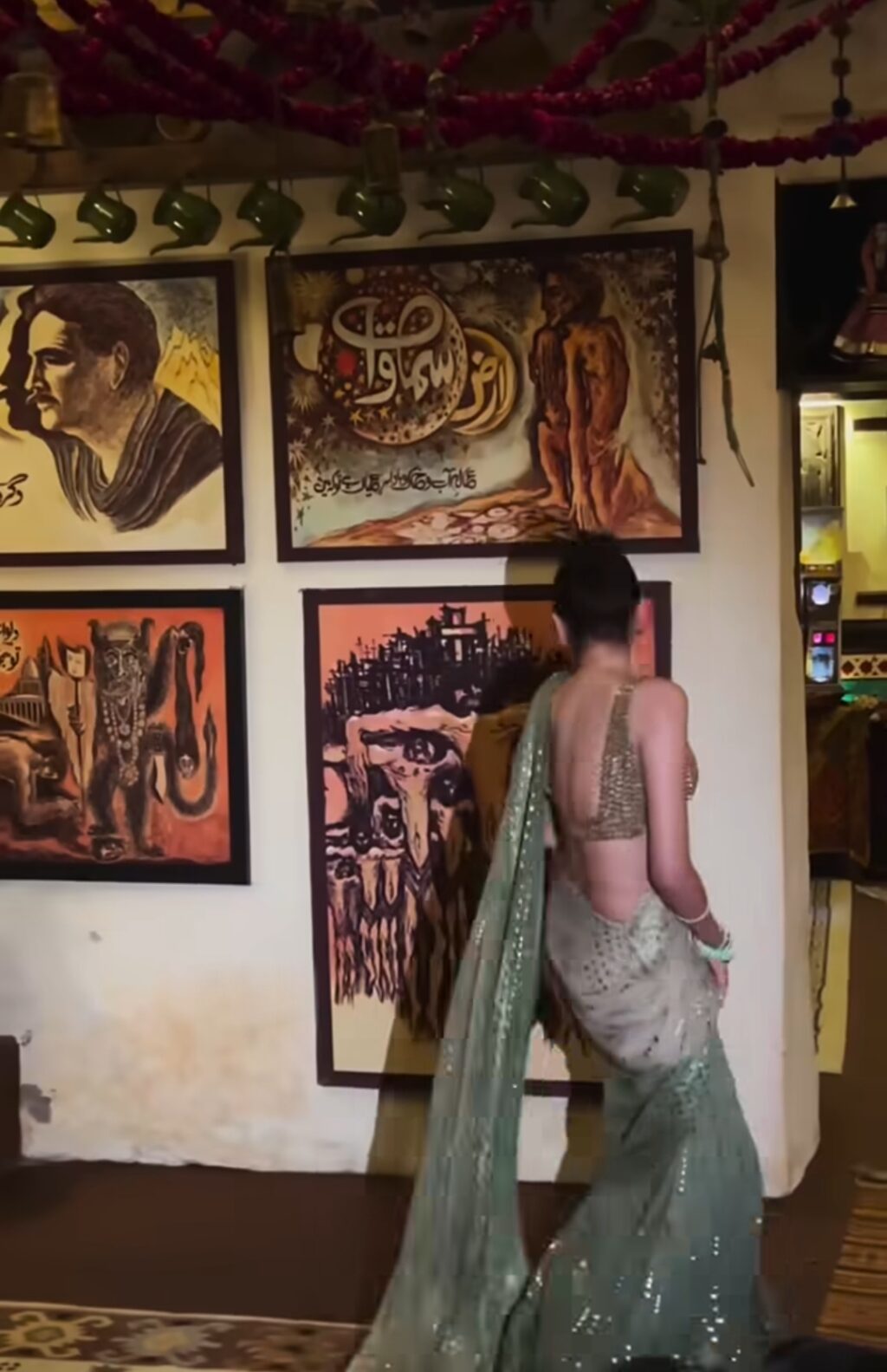 مامیا شجفر کے بے نقاب ڈانس کو ردعمل کا سامنا کرنا پڑا