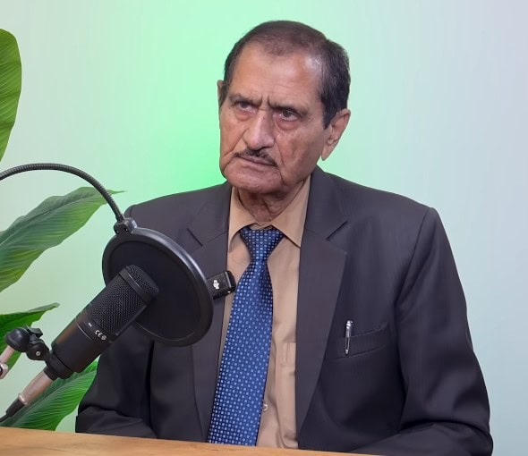 ناصر ادیب نے تحریر میں حروف کی اہمیت بتادی