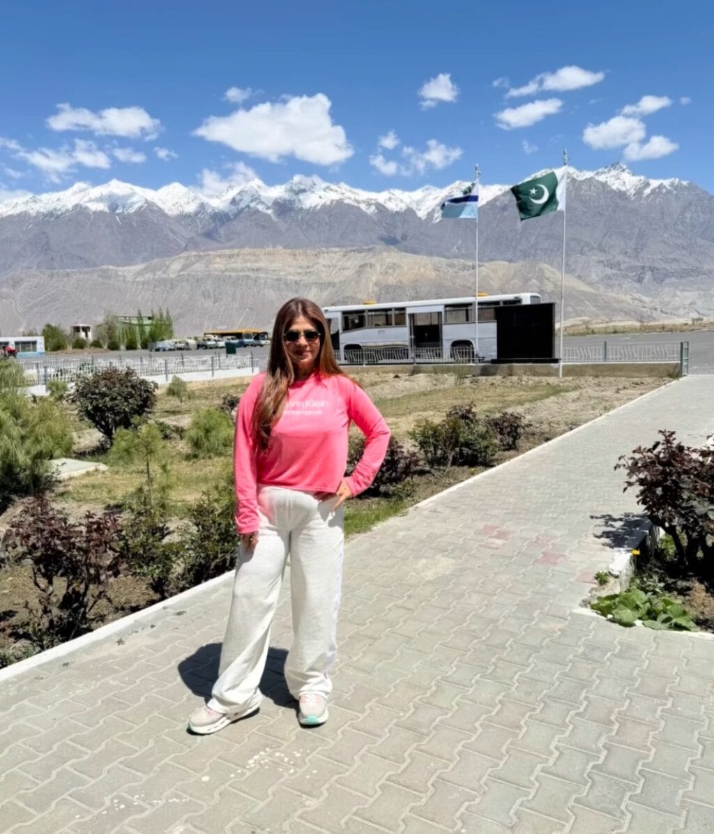 امبر خان کا دعویٰ ہے کہ وہ جنرل زیڈ سے زیادہ جدید اور فعال ہیں۔