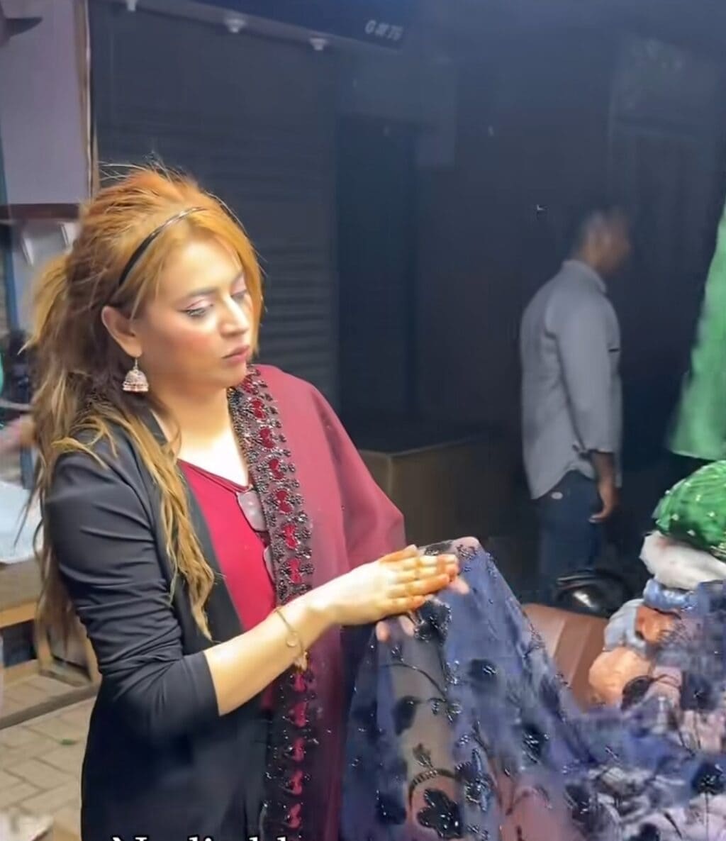 بینیتا کی سودے بازی کے حربے ٹرول ہوئے۔