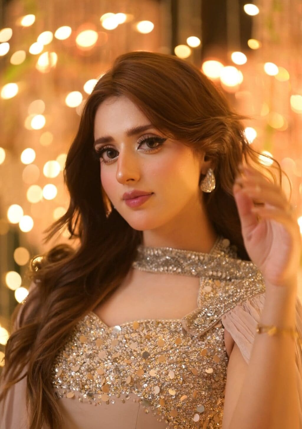 جنت مرزا کی منگنی کی ویڈیو نے عوام کی توجہ حاصل کر لی