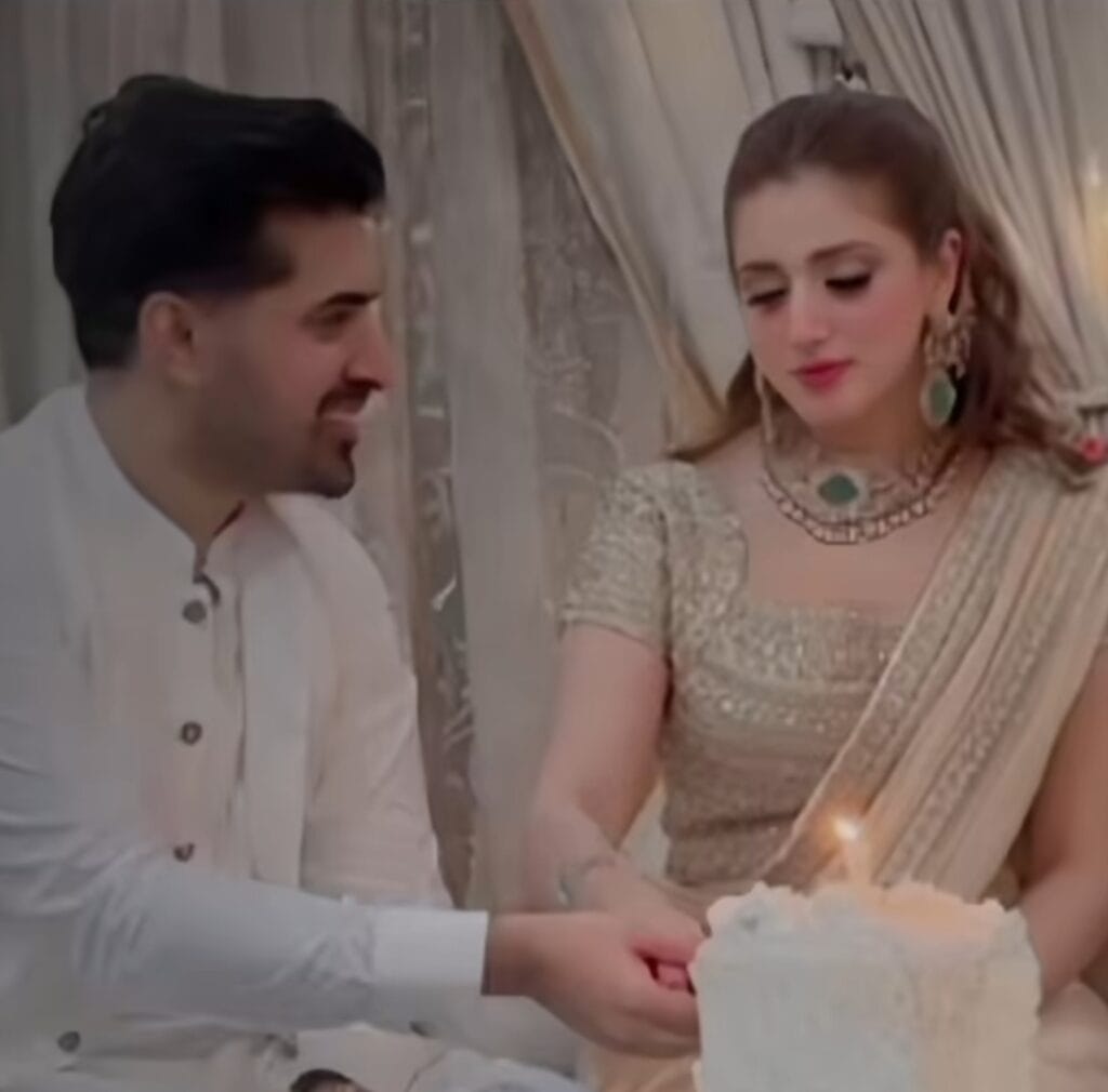 جنت مرزا کی منگنی کی ویڈیو نے عوام کی توجہ حاصل کر لی