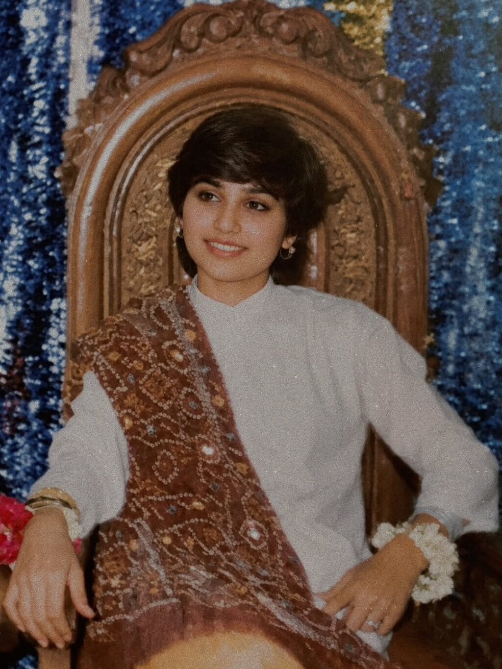 جویریہ سعود نے مختصر بال کٹوانے میں اپنی نوعمر تصاویر شیئر کیں۔