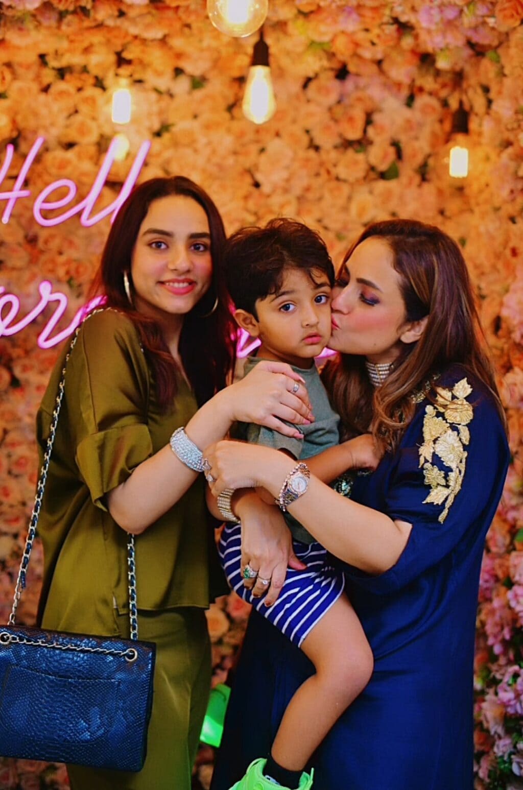 نادیہ خان نے بیٹی علیزہ کی سالگرہ پر خوبصورت ریل شیئر کی۔
