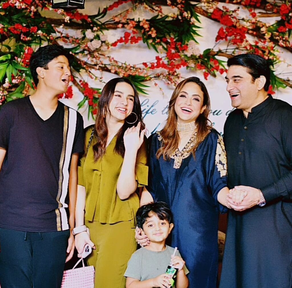 نادیہ خان نے بیٹی علیزہ کی سالگرہ پر خوبصورت ریل شیئر کی۔