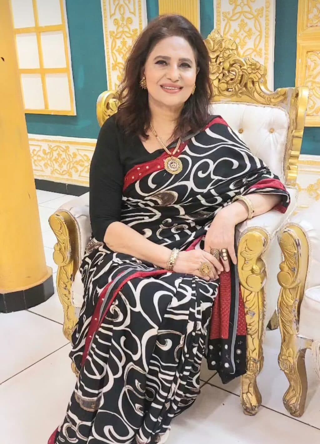 شائستہ جبین نے فردوس جمال کو ان کی خواتین مخالف ذہنیت پر تنقید کا نشانہ بنایا