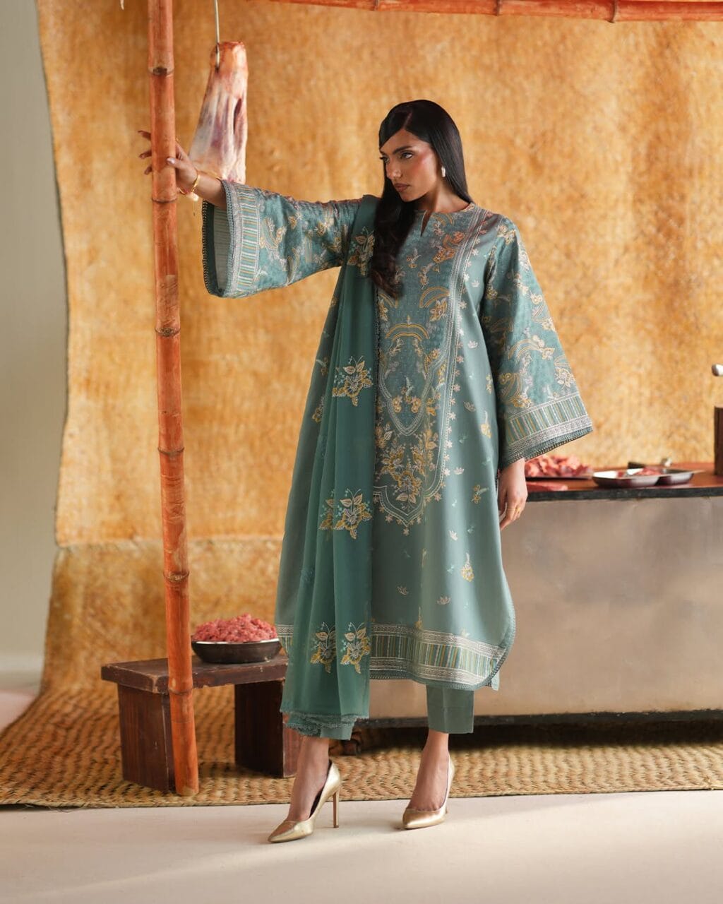 Taana Baana's Meat Inspired Eid Ul Adha Collection کو ردعمل کا سامنا ہے۔
