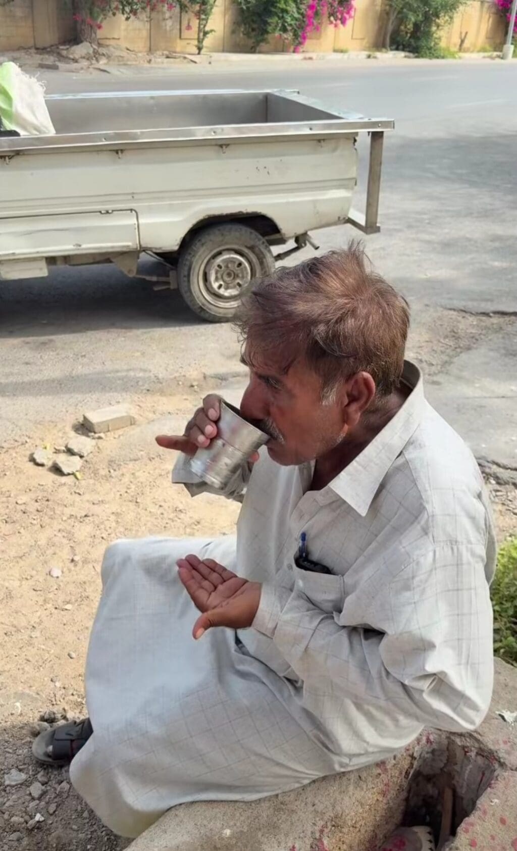 گرمی میں یاسر حسین کے فکر انگیز اشارے نے دل جیت لیے