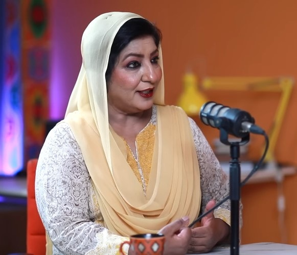 خوفناک رنگت کا سامنا کرنے پر عشرت فاطمہ