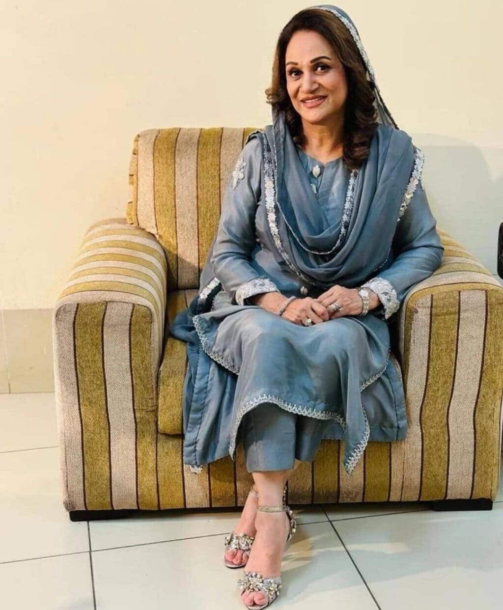 بشریٰ انصاری اپنے ہونٹ بھرنے والوں کے بارے میں ایماندار ہو جاتی ہیں۔ بشریٰ انصاری اپنے ہونٹ بھرنے والوں کے بارے میں ایماندار ہو جاتی ہیں۔