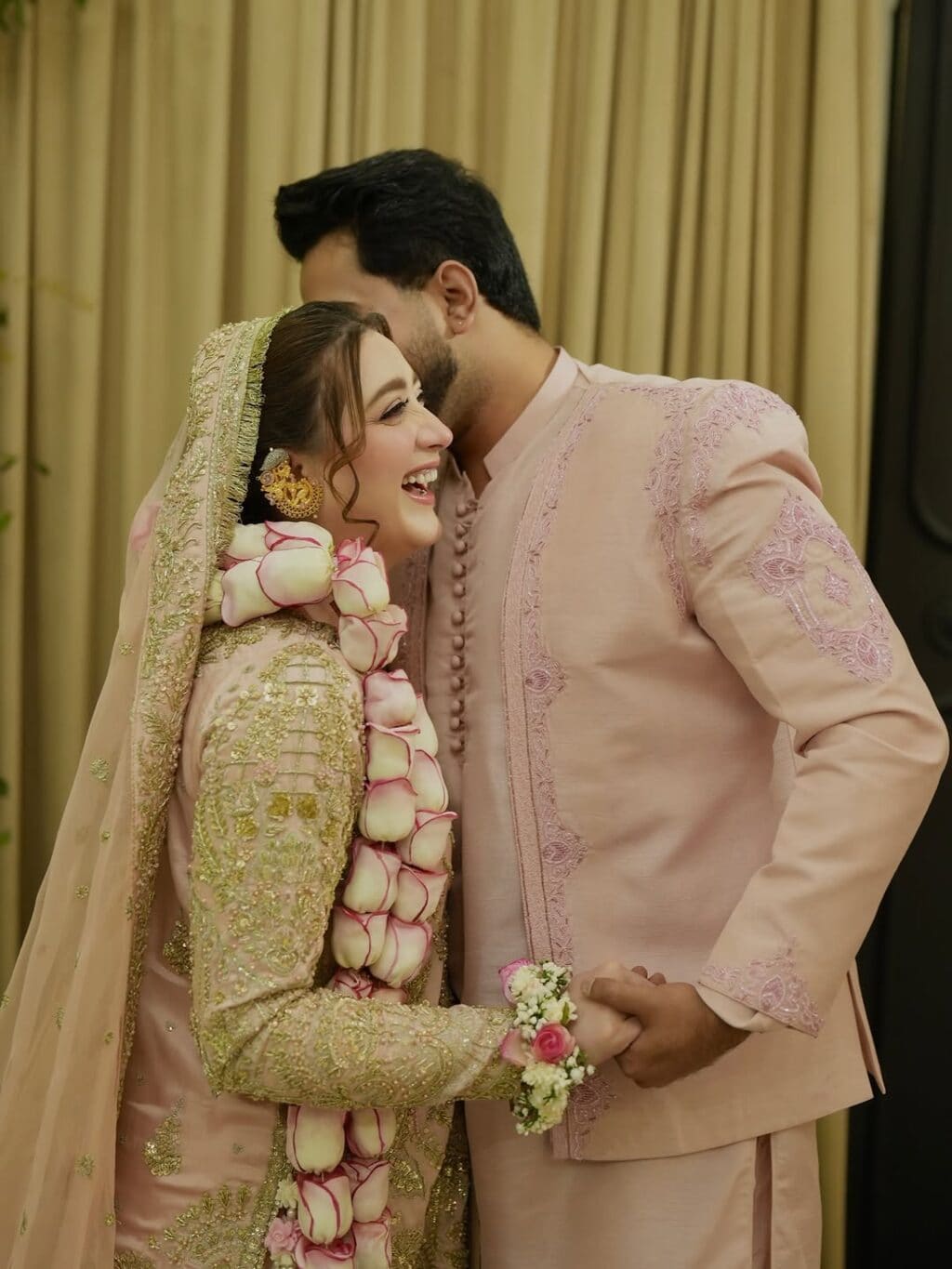 مومنہ اقبال ایچ ڈی دعائے خیر پکچرز