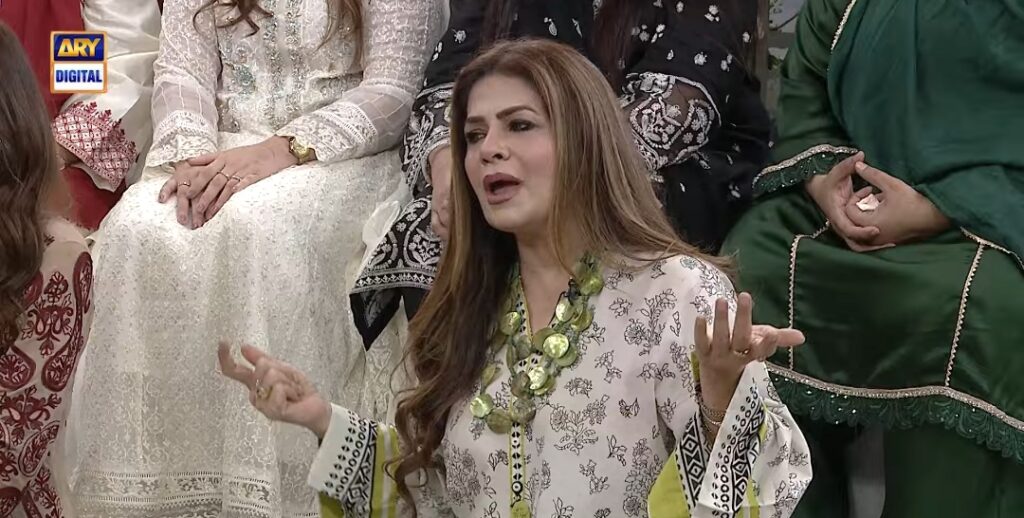 ندا یاسر کو خود کو ہزار سالہ کہنے پر ردعمل کا سامنا کرنا پڑا ندا یاسر کو خود کو ہزار سالہ کہنے پر ردعمل کا سامنا کرنا پڑا