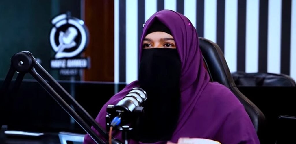 سارہ چوہدری نے اپنی طلاق کے بارے میں بات کر دی