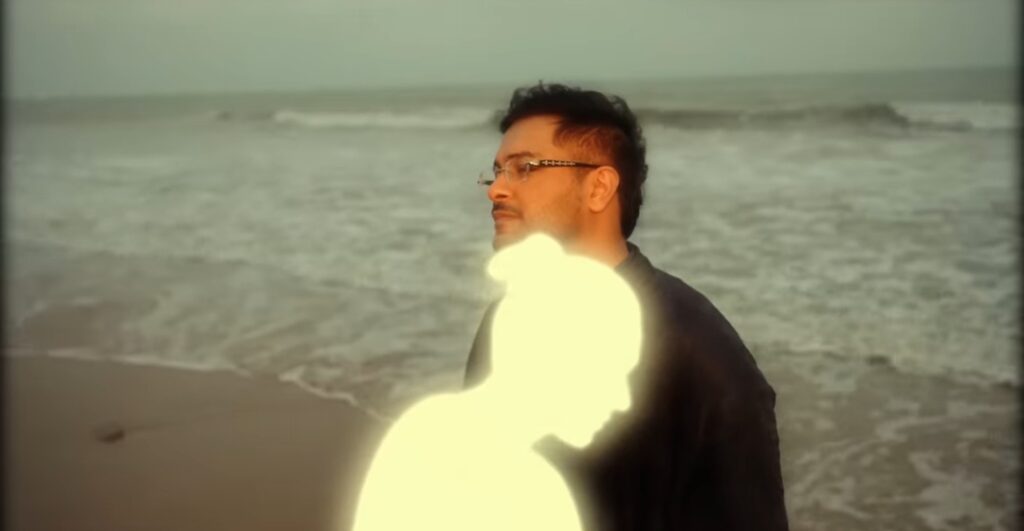 عاصم اظہر کے گانے میں ہانیہ عامر کی موجودگی نے آن لائن بحث چھیڑ دی۔