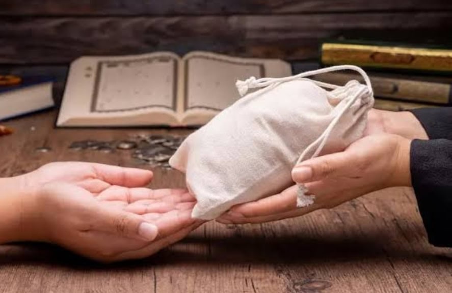 نرگس کا کہنا ہے کہ زکوٰۃ نے ان کی شوبز کی کمائی کو صاف کر دیا۔