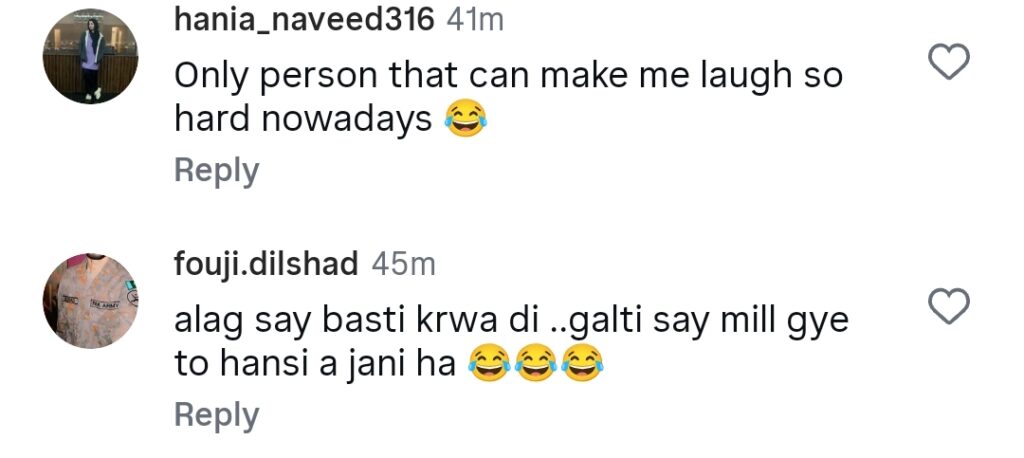 سنیل منج کو اپنے دستخط شدہ فٹ بال دینے پر ٹرول کیا گیا۔