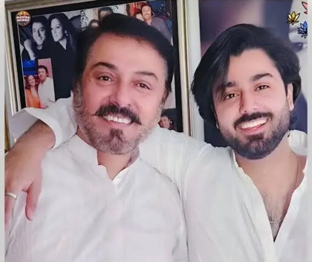 زاویار نعمان اعجاز کی ماں کے بغیر زندگی پر دلچسپ تحریر زاویار نعمان اعجاز کی ماں کے بغیر زندگی پر دلچسپ تحریر