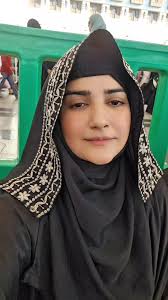 عالیہ علی کا کعبہ کے سامنے تنقید کا نشانہ بننے کا انکشاف